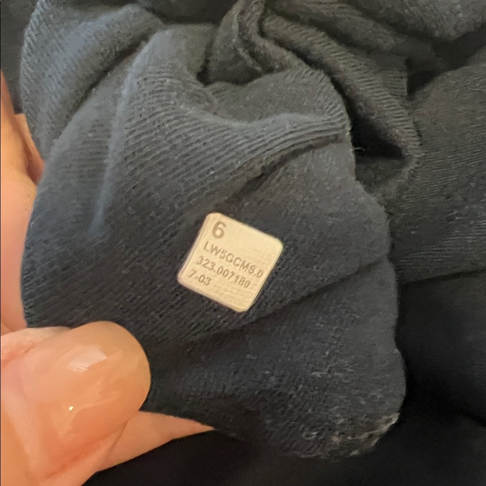 Lululemon Soft Jersey Jogger size 6 navy blue - Picture 5 of 5
